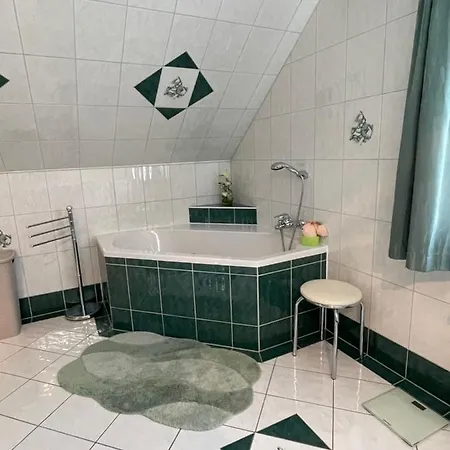 First Floor Of A Big House, 3 For 5 People * Zeltweg