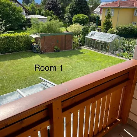 First Floor Of A Big House, 3 For 5 People Zeltweg